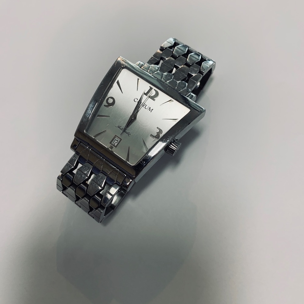 Corum Trapeze